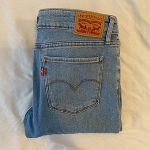 Levis 711 Skinny Jeans
